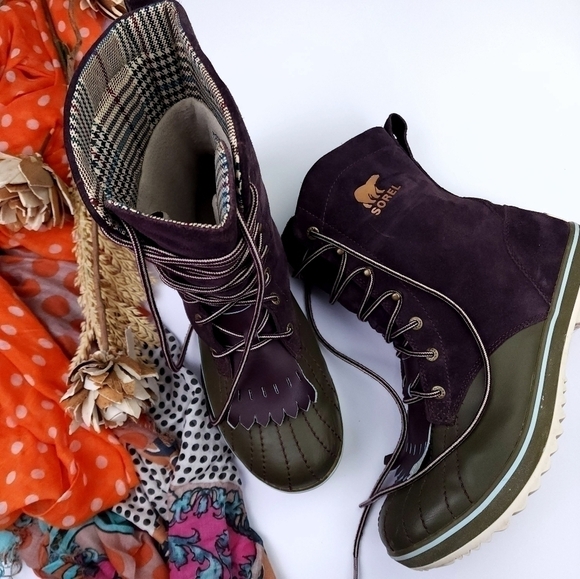 Sorel Purple Green Suede Boots Women's Sz 10 - Picture 10 of 11